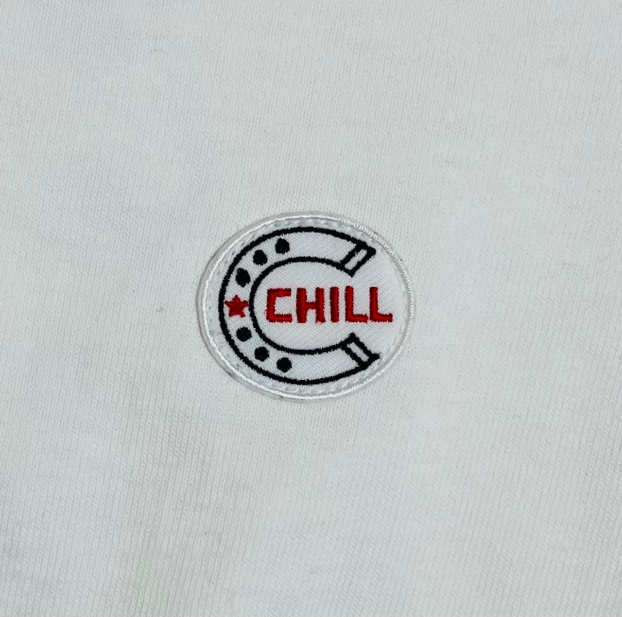 ★SALE★CHILL プレミアムロングスリープTシャツ(サイコロ)ホワイト