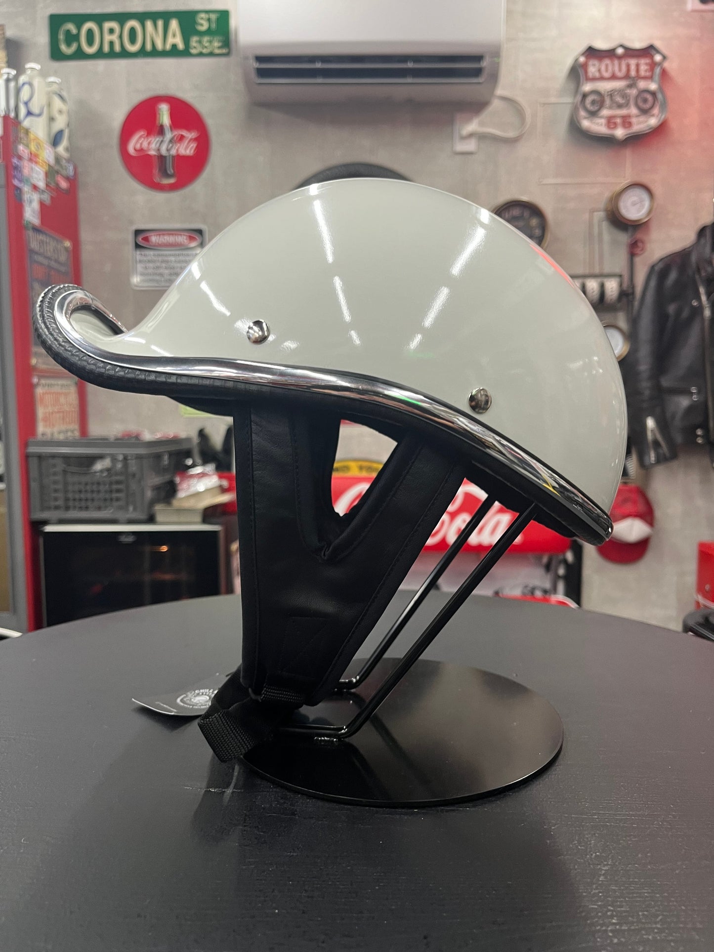 CHILL  Aero Helmet ホワイト