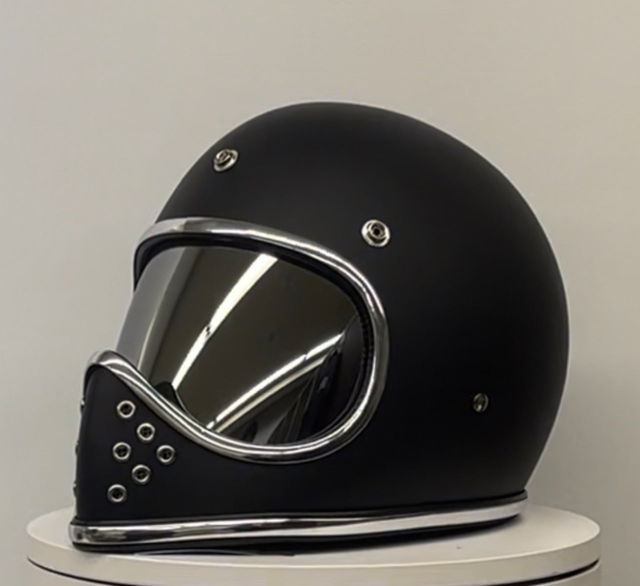 Vars helmet マットブラック
