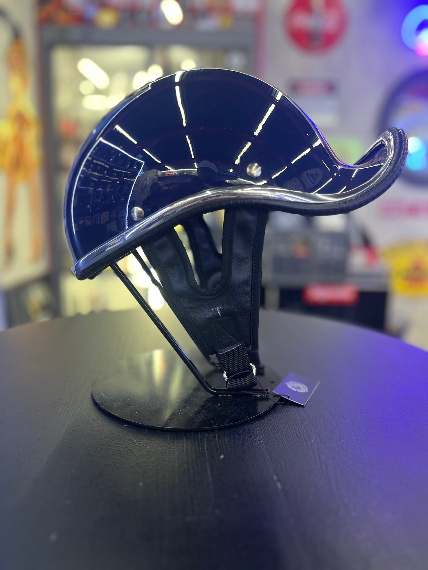 CHILL  Aero Helmet ネイビー
