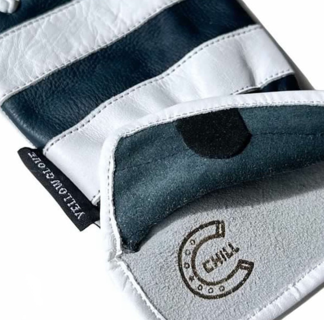 YELLOW GLOVE  “STRIPE GLOVE / CHILL”