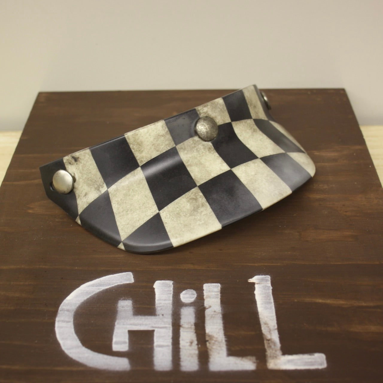 【★予約商品★】納期約2～3ヵ月 CHILL UTILITY VISOR　ホワイト　チェッカーペイント加工Ver.