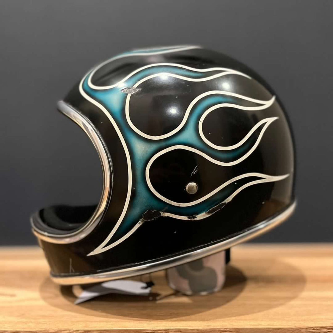 【３ヶ月以内発送】CHILLオリジナル　ボンバーマンヘルメット　Deluxe Edition：Huntergreen Flames