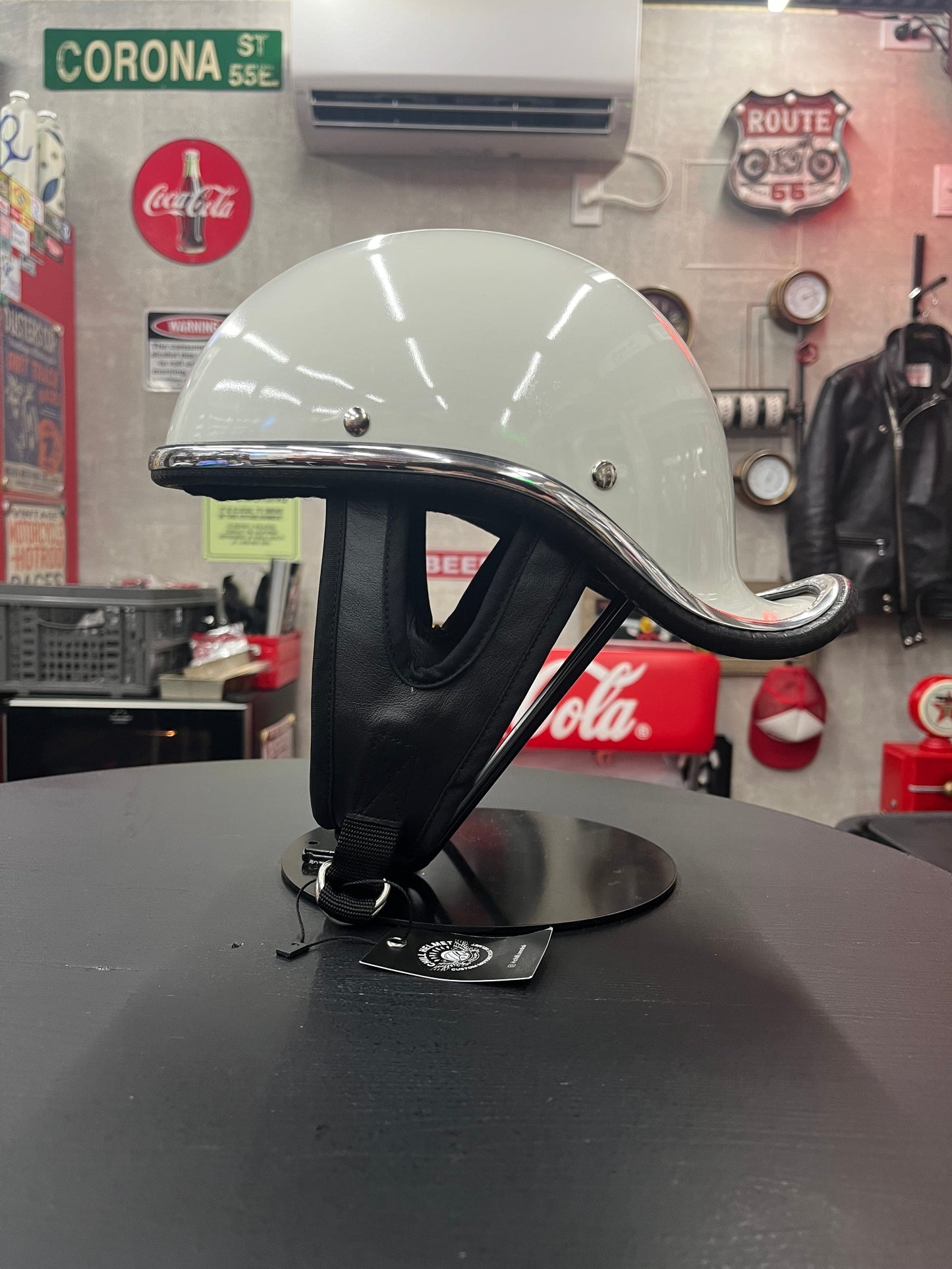 CHILL  Aero Helmet ホワイト