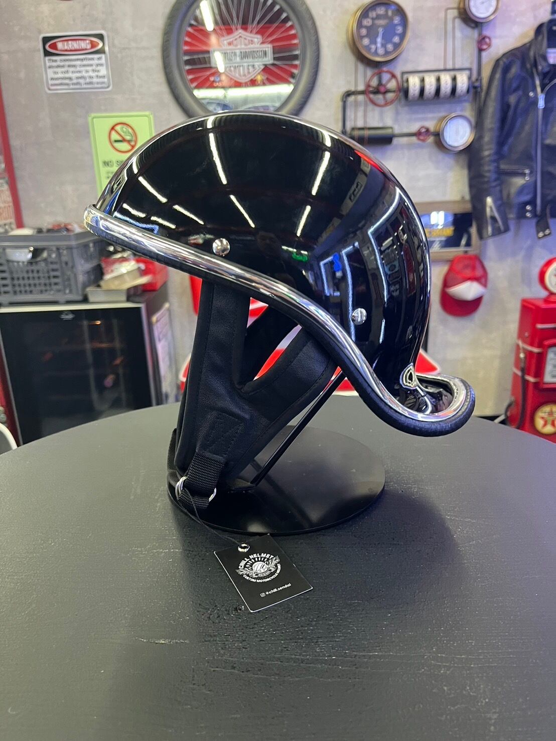 CHILL  Aero Helmet ブラック