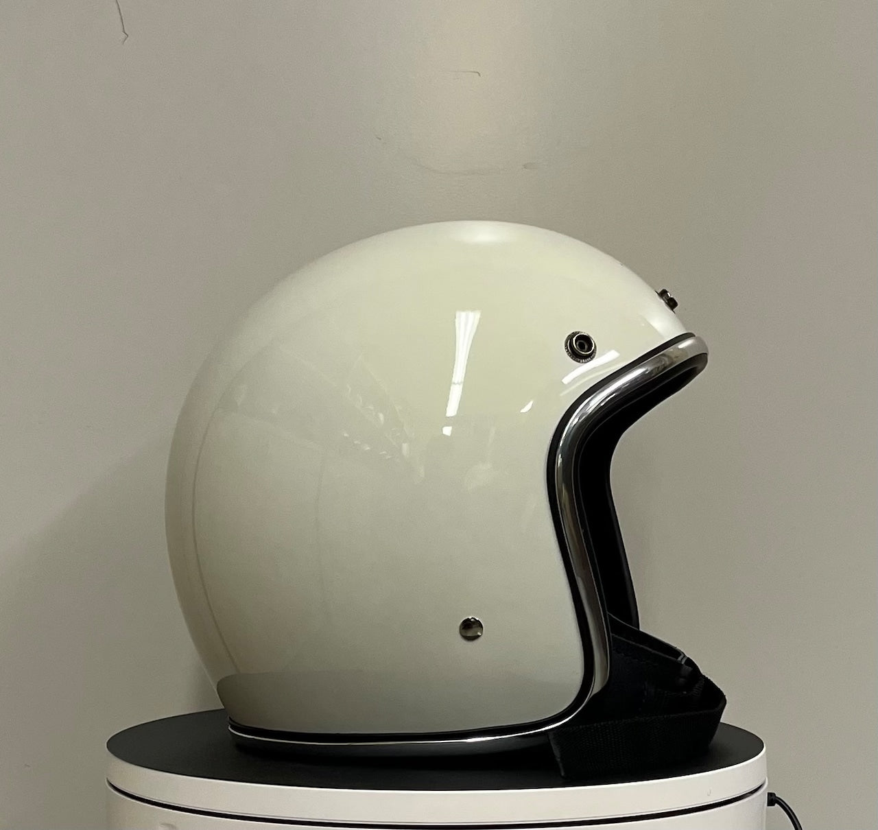 Classic Helmet  White　