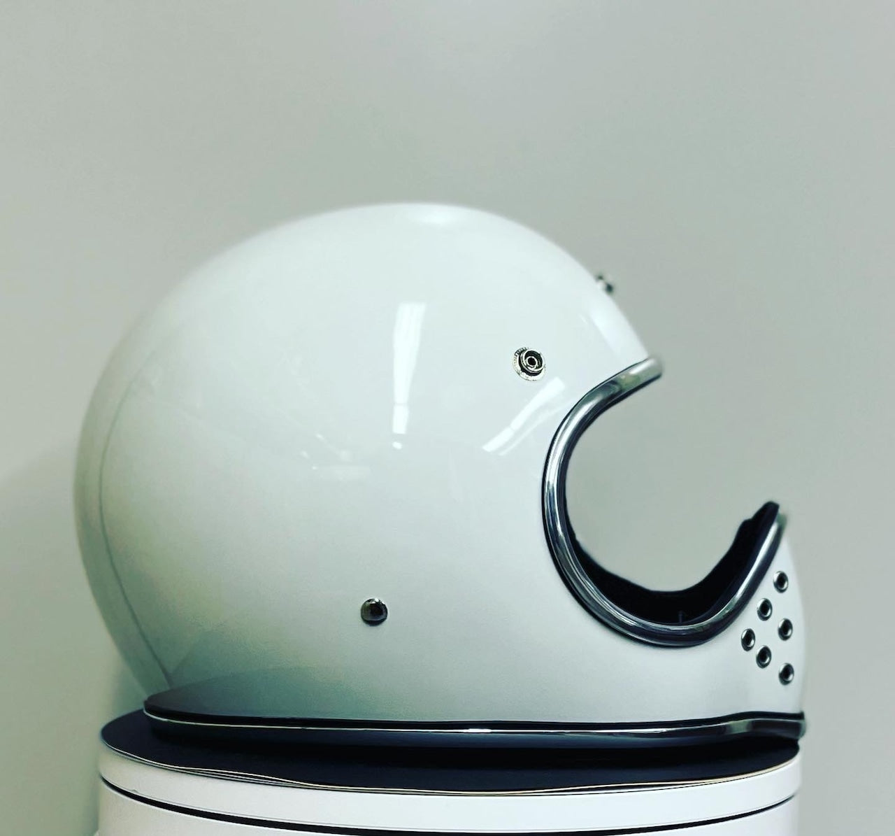 Vars helmet ホワイト