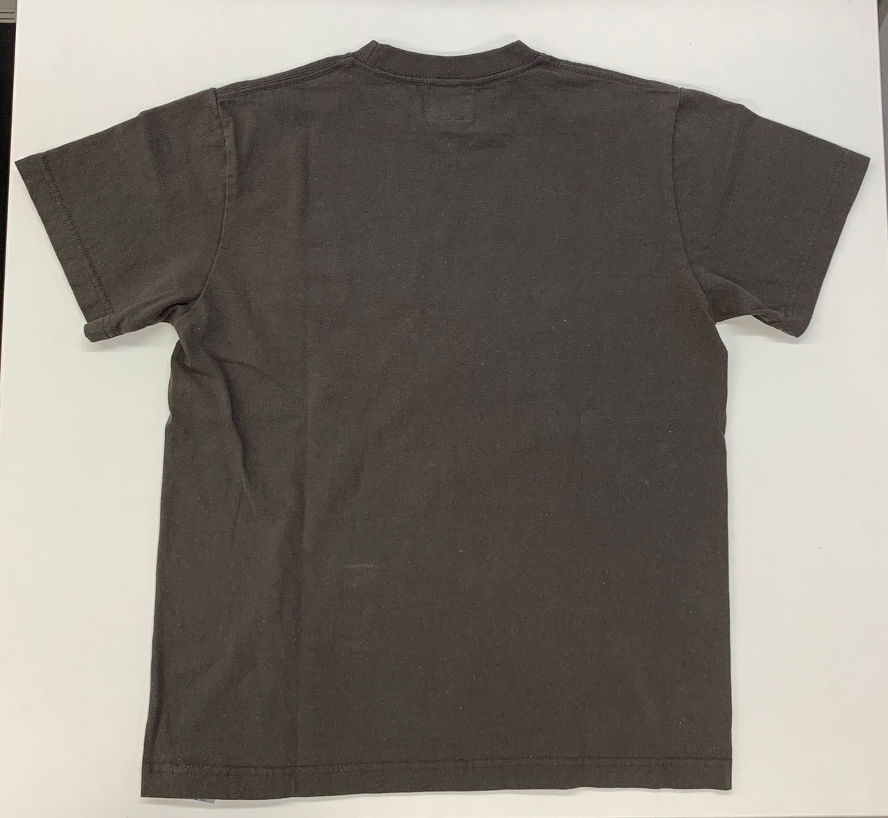 CHILL ヴィンテージ加工カレッジロゴ風Tシャツ ブラック
