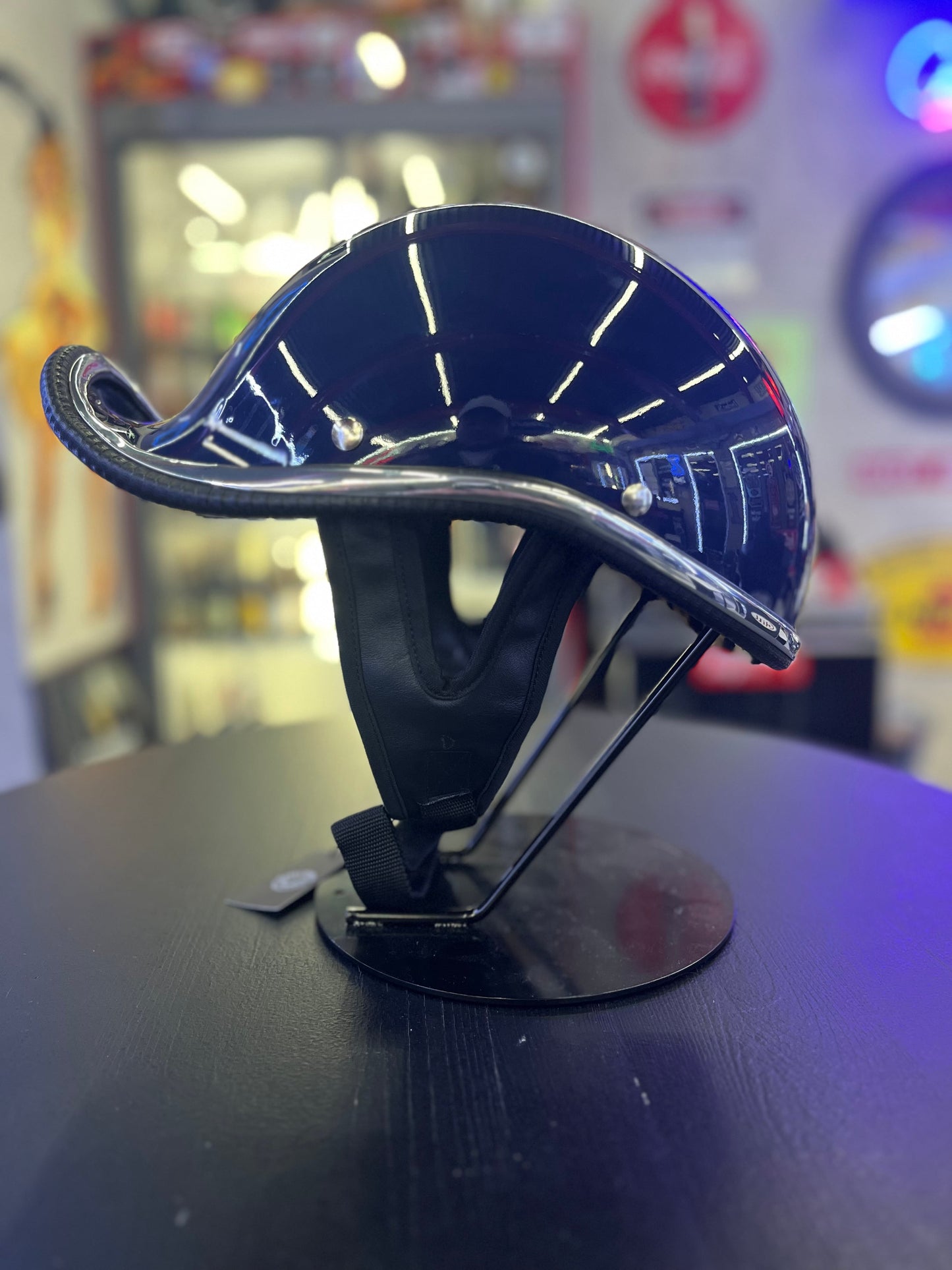 CHILL  Aero Helmet ネイビー
