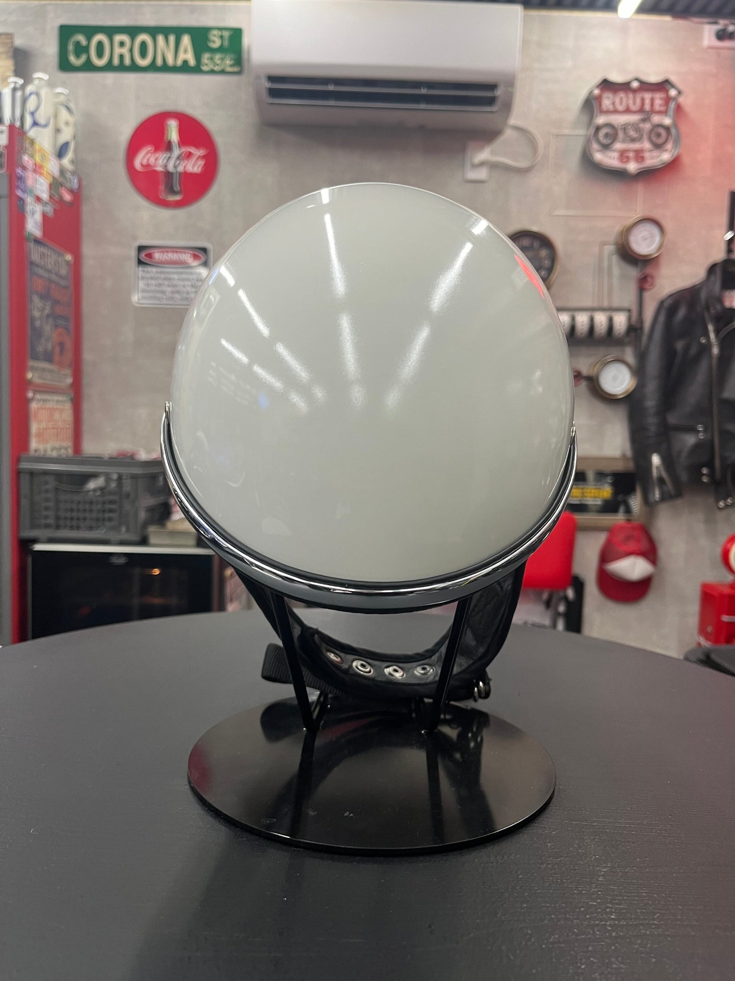 CHILL  Aero Helmet ホワイト